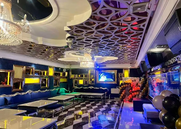 Yatai Resort *